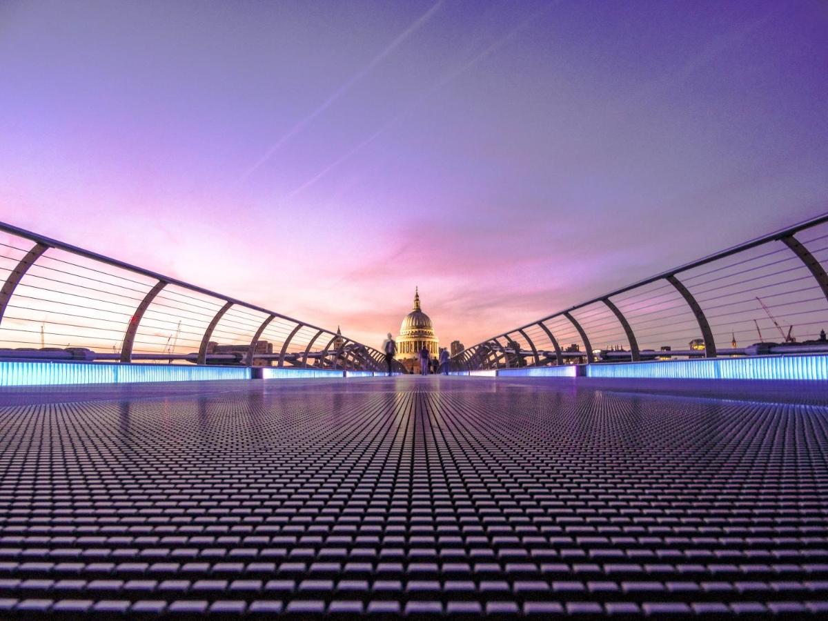 Stay Thames River London Exterior photo