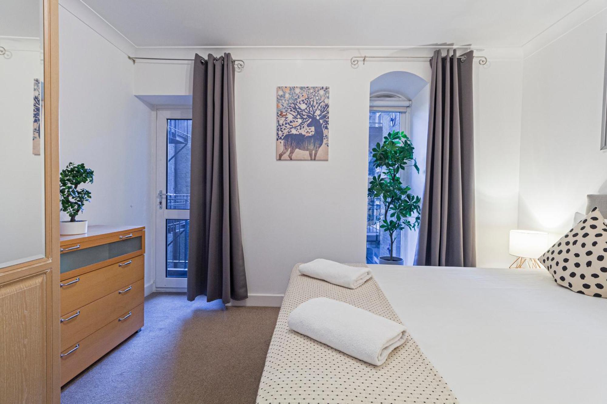 Stay Thames River London Exterior photo