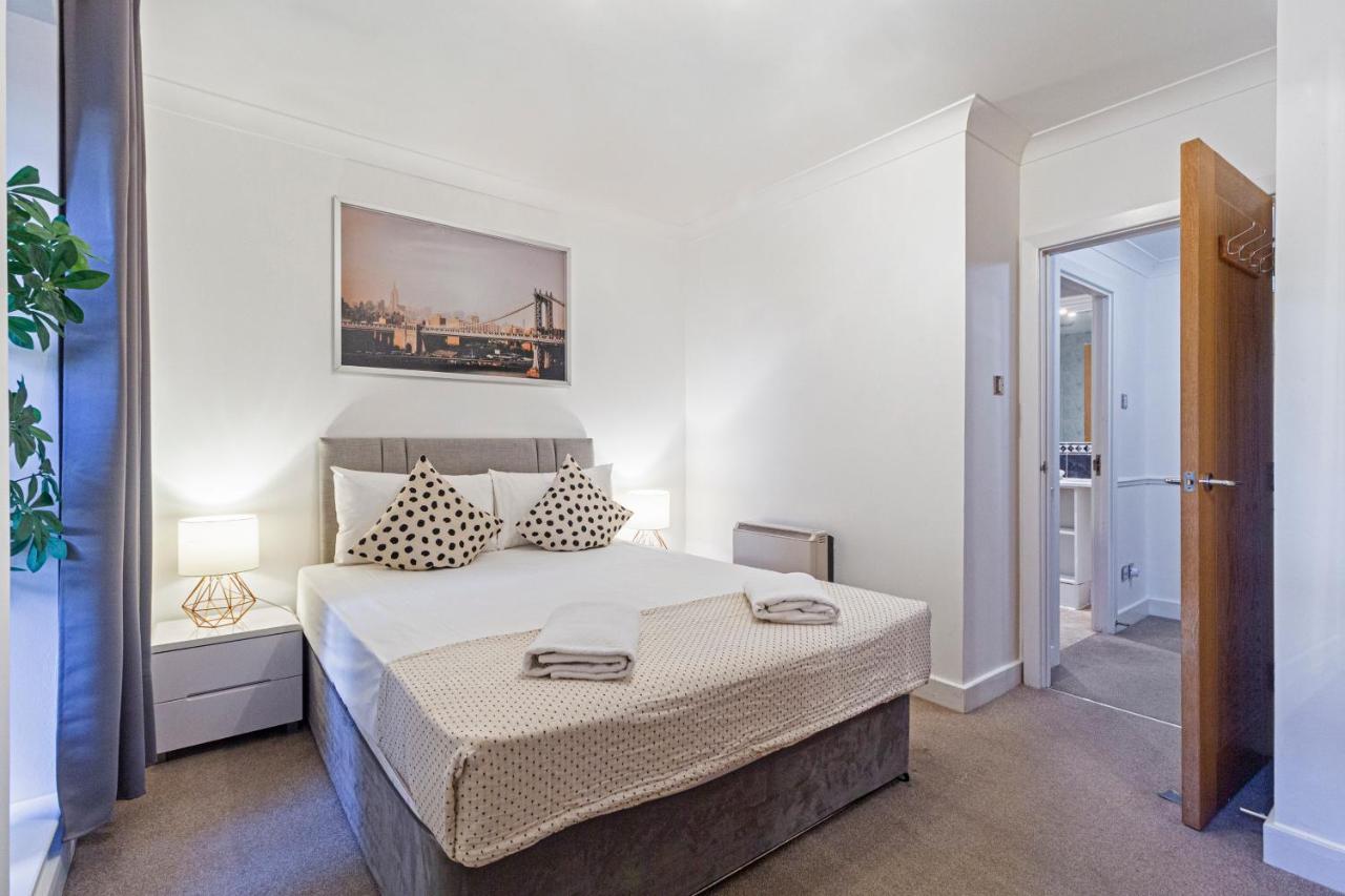 Stay Thames River London Exterior photo